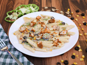 Chicken White Cheese Penne Pasta