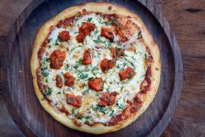 Chicken Makhanwalla Pizza
