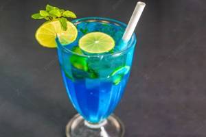 Blue Lagoon Mojito