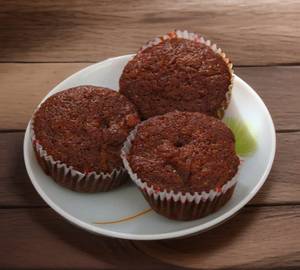Dates & Carrot cup cake (4 nos )