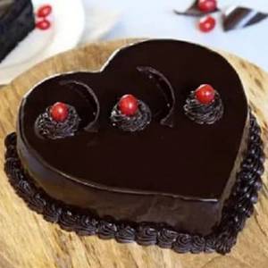 Eggless Spl Chocolate Heart Shape Cake (500 Gms)