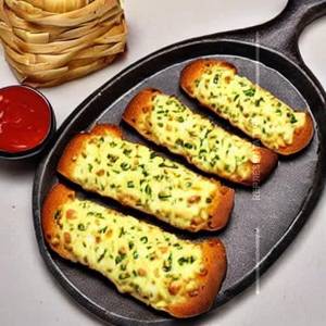 Cheese garlic bread