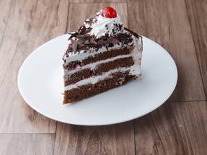 Black Forest Pastry ( 1 Pcs)