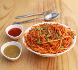 Chicken Schezwan Noodles      