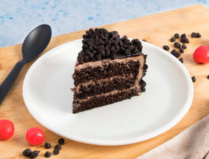 Chocolate Chip Truffle Pastry (1 Pc)