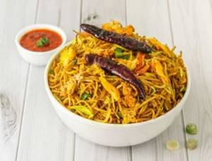 Chicken Singapuri Noodles