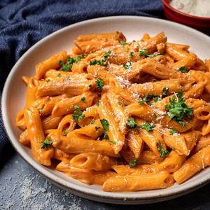 Italian Pink Sauce Pasta