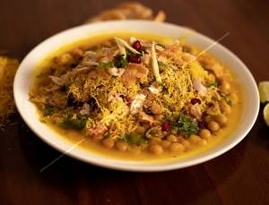 Ghee Aloo Tikki (ragada Pattise)