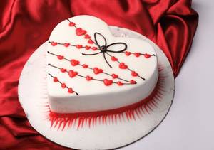 Pure Love - Valentine Special Heart Cake  1 Kg
