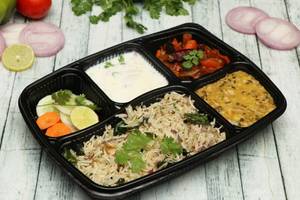 Ghee Rice Dal Makhani Combo