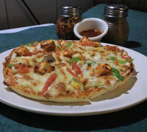 Peppy Paneer Pizza