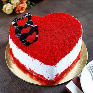 Red Velvet Cake (Heart Shape)