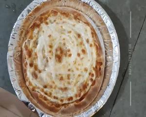 Double Cheese Margherita Pizza