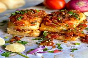 FT Special Masala Pav 1 Pcs