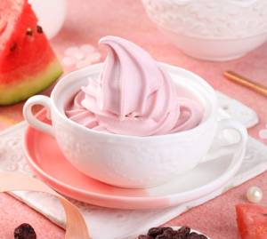 Cranberry Melon Yogurt