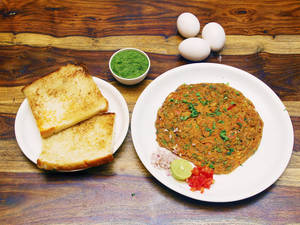 Masala Omelette (2 Eggs)