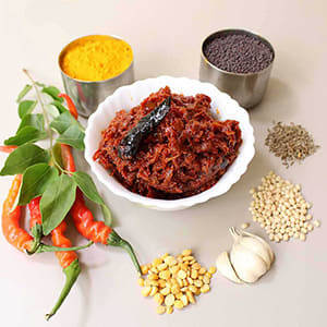 Pandu Mirapakaya / Red Chilli Pickle (250 Gms)