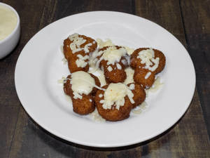 Chicken Cheese Nuggets (5 Pcs)