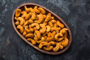Kaju Chatpata Masala Mathri