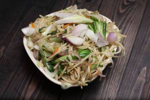 Veg Hakka Noodles