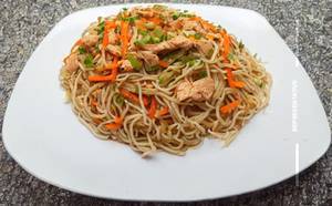 Chicken Schezwan Noodles