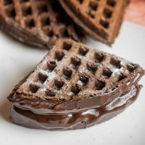 Chocolate Reload Dark Waffles