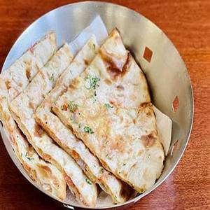 Cheese Chilli Naan
