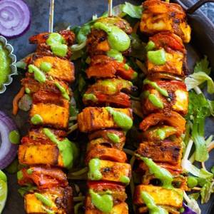Tikka Masala Chicken Bites (6 Pc)