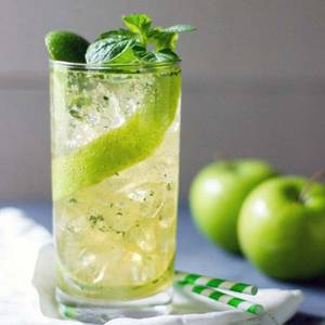 Green Apple Mojito