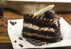 Caramel Chocolate Pastry