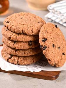 Oatmeal cookie