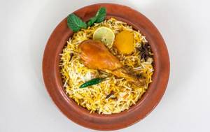 Chicken Achari Dum Biryani 
