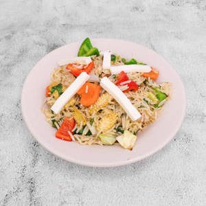 Veg Hakka Rice