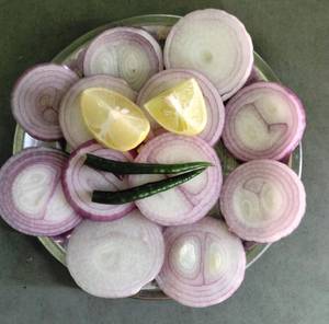 Pyaz(onion) salad