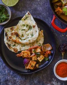 Garlic Naan (2 Pcs) + Kadai Paneer Masala