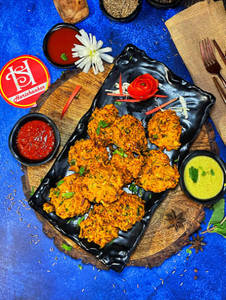 Veg Pakora(8 Pcs)