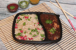 Chicken Manchurian Gravy With Veg Fried Rice