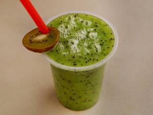 Kiwi juice
