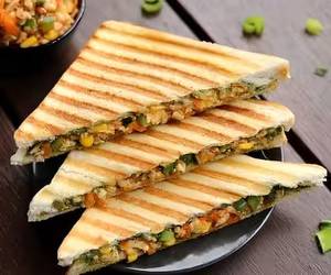 Cheese Grilled Sandwich 