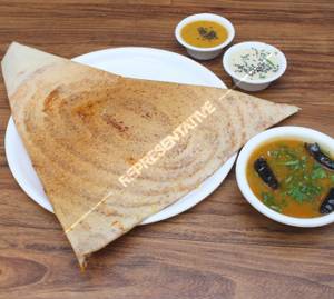 Butter Paneer Dosa
