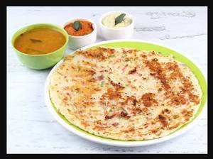 Butter Paneer Uttapam