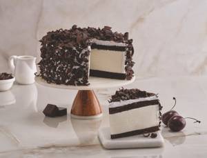 Black Forest Ice Cream Cake [500 Ml]