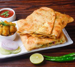 Veg Mughlai Paratha
