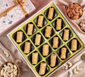 Biscoff cashew swirls Baklava