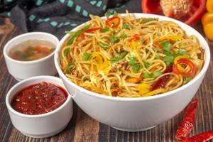 Szechwan Noodle (Chicken)
