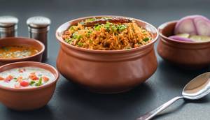 Veg Schezwan Fried Rice