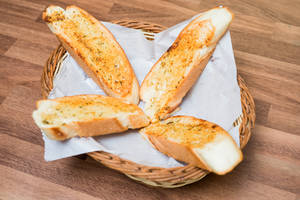 Garlic Bread (4 Pcs)