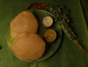 Poori (2 Pcs)