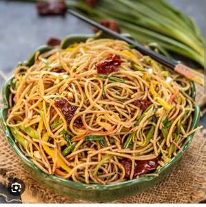 Spicy Garlic Veg Noodles (No Mercy)