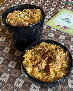 Bucketdum Biriyani Mutton[6-persons] With 1200 Ml Soft Drink